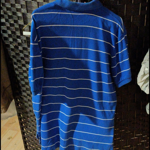 Men's polo shirt size large - Picture 2 of 3